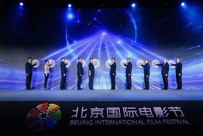 來(lái)門(mén)頭溝拍片！影視攝制“綠色通道”全面打通，專(zhuān)業(yè)攝制服務(wù)助力影視創(chuàng)作
